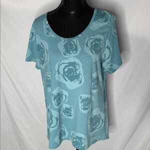 LuLaRoe Blue Floral Short Sleeve Tee